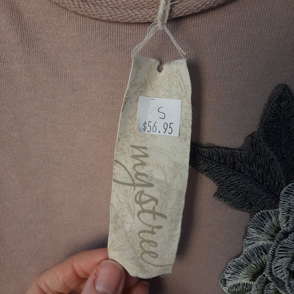 Mystree New Ruffle Sleeve Rose Floral Embroidered Blouse Feminine Flounce Small - Picture 5 of 6